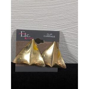 ETC by CATO Gold Tone Triangle Shape Clip On Statement Earrings Retro Bold